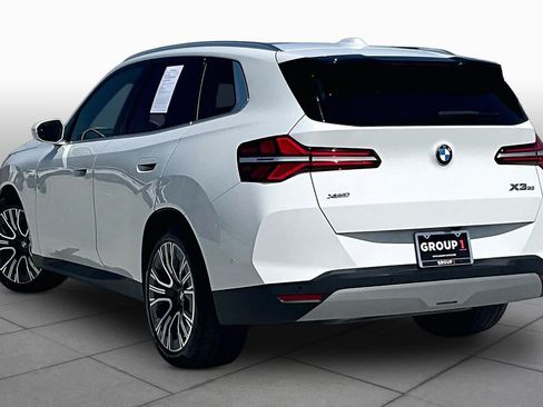 Used 2025 BMW X3 xDrive30i w/ Premium Package AWD/4WD image 11
