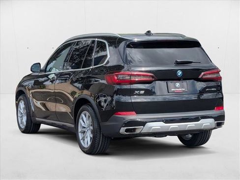 Certified 2023 BMW X5 xDrive45e w/ Climate Comfort Package image 8