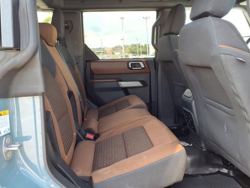 Used 2022 Ford Bronco Outer Banks AWD/4WD image 16