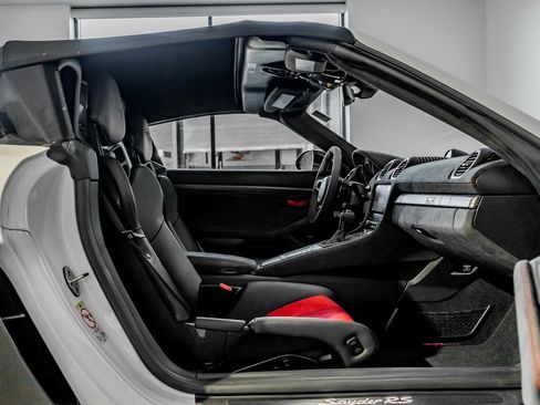 Certified 2024 Porsche 718 Boxster Spyder RS image 25