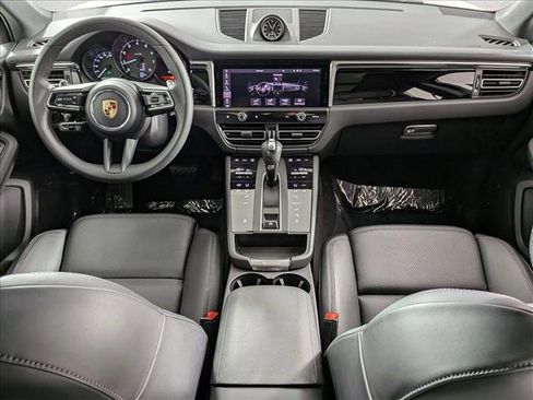 New 2025 Porsche Macan image 21