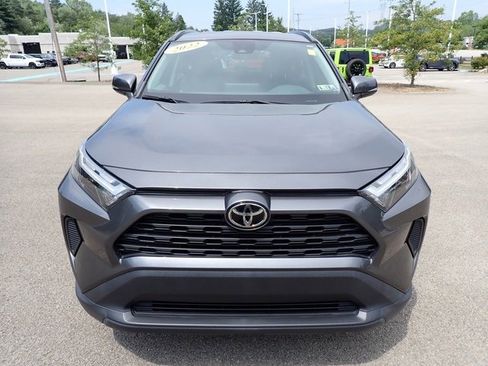 Used 2022 Toyota RAV4 XLE image 10