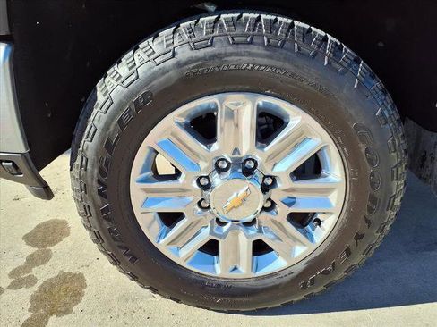 Certified 2024 Chevrolet Silverado 2500 High Country w/ High Country Premium Package image 22