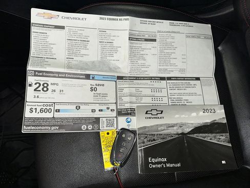 Used 2023 Chevrolet Equinox RS w/ RS Leather Package image 18
