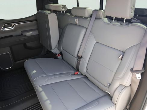 Certified 2026 Chevrolet Silverado 1500 LTZ image 27