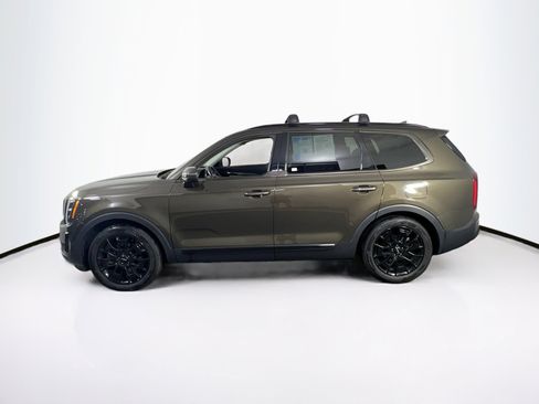 Used 2022 Kia Telluride EX w/ EX Premium Package image 8