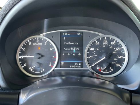 Used 2019 Nissan Sentra SV FWD image 33