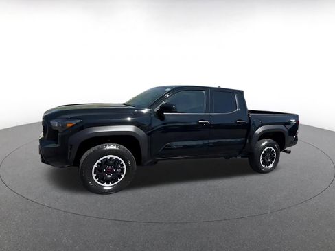 Used 2025 Toyota Tacoma TRD Off-Road image 7