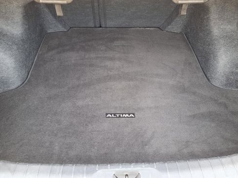 Used 2024 Nissan Altima 2.5 SV image 33