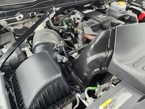 Used 2023 RAM 2500 Big Horn w/ Level 1 Equipment Group image 19