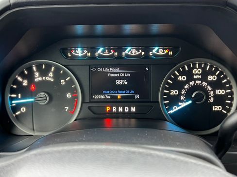 Used 2018 Ford F150 XLT w/ Equipment Group 302A Luxury AWD/4WD image 19
