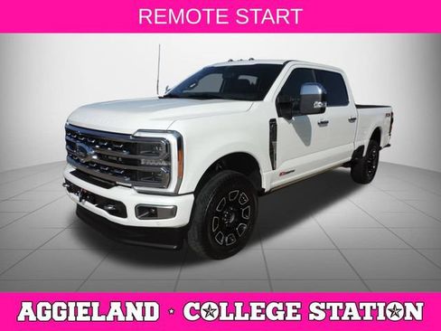 Used 2023 Ford F350 Platinum AWD/4WD image 8