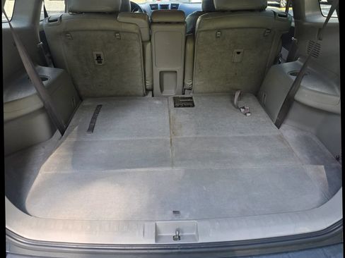 Used 2013 Toyota Highlander FWD image 12