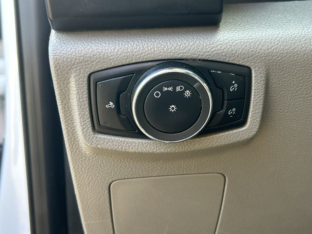 Used 2016 Ford F150 XL w/ Equipment Group 101A Mid AWD/4WD image 16