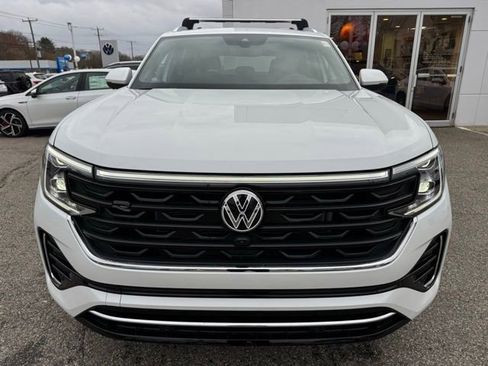 New 2026 Volkswagen Atlas Cross Sport SEL Premium R-Line AWD/4WD image 2
