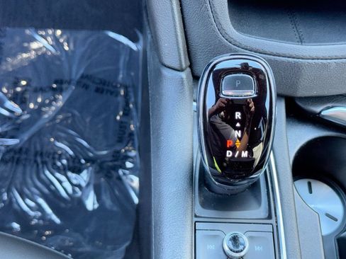 Used 2023 Cadillac XT6 Luxury FWD image 23