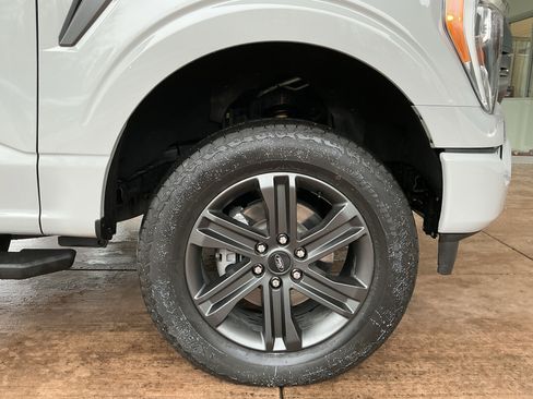 Used 2023 Ford F150 XLT w/ Equipment Group 302A High image 28