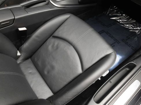 Used 2005 Porsche 911 Carrera S RWD image 34