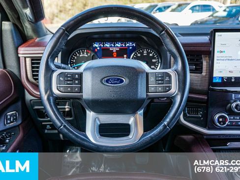 Used 2024 Ford Expedition Max Limited image 31