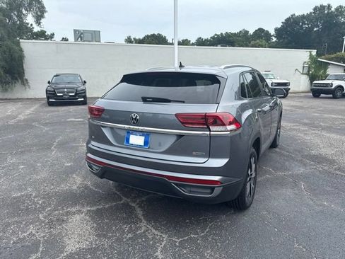 Used 2020 Volkswagen Atlas Cross Sport SE AWD/4WD image 4