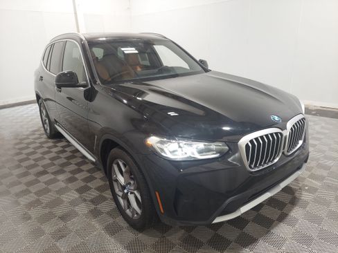 Used 2023 BMW X3 xDrive30e AWD/4WD image 4