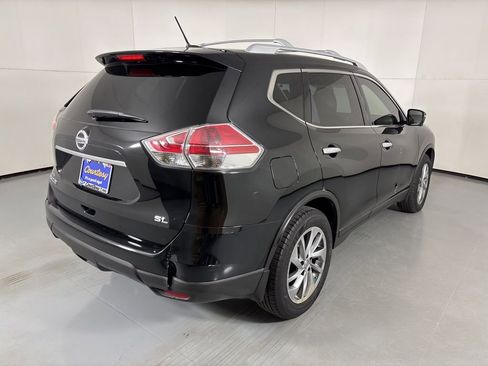Used 2015 Nissan Rogue SL image 8