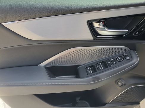 Used 2024 Acura MDX w/ Technology Package FWD image 21