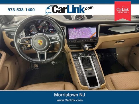 Used 2021 Porsche Macan AWD/4WD image 29