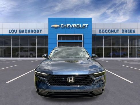Used 2024 Honda Accord EX-L image 3