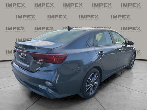 Used 2024 Kia Forte LXS image 5