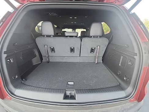 New 2025 GMC Acadia Elevation w/ Elevation Premium Package image 24