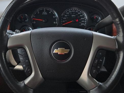 Used 2014 Chevrolet Tahoe LTZ AWD/4WD image 26