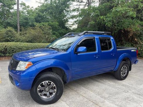 Used 2015 Nissan Frontier PRO-4X w/ Pro-4x Luxury Package AWD/4WD image 3