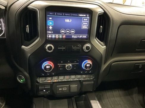 Used 2021 GMC Sierra 1500 Denali image 16