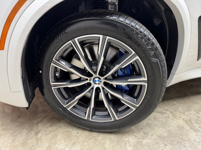 Used 2026 BMW X5 M60i w/ Executive Package AWD/4WD image 28