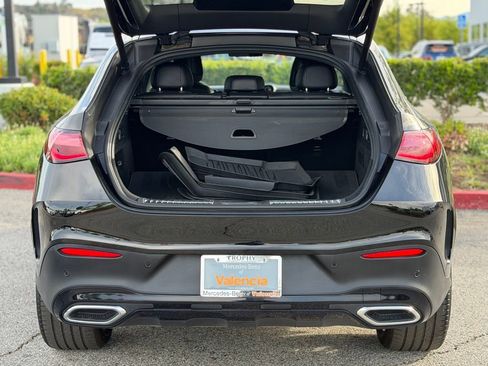 Used 2024 Mercedes-Benz GLC 300 4MATIC image 13