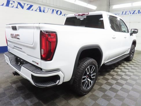 Used 2024 GMC Sierra 1500 AT4 w/ Technology Package image 4