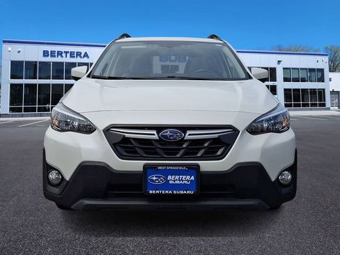 Used 2023 Subaru Crosstrek 2.0i Premium AWD/4WD image 2