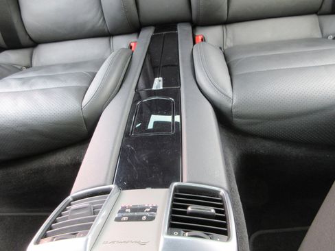 Used 2013 Porsche Panamera S image 41