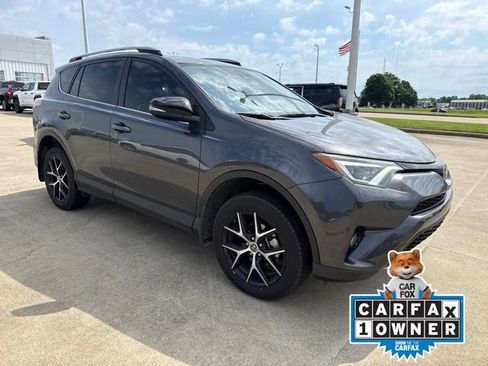 Used 2018 Toyota RAV4 SE w/ Power Extra Value Package AWD/4WD image 12