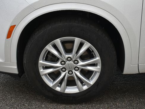 Used 2024 Cadillac XT6 Luxury w/ LPO, Floor Liner Package image 10