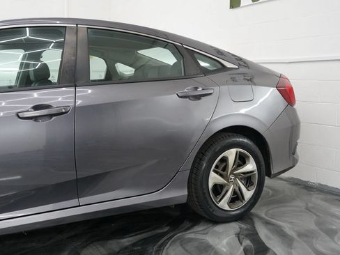 Used 2019 Honda Civic LX image 22