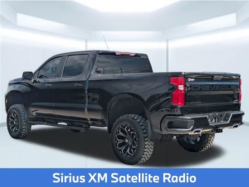 Used 2023 Chevrolet Silverado 1500 RST AWD/4WD image 4