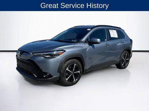 Used 2024 Toyota Corolla Cross w/ Convenience Package image 3