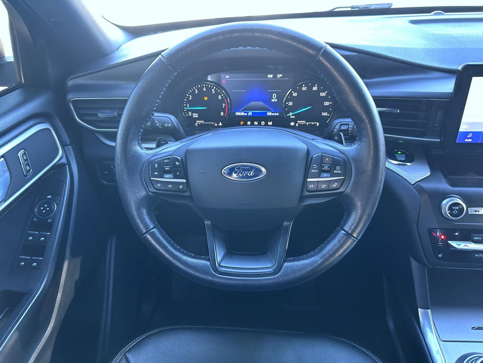 Used 2020 Ford Explorer XLT w/ Equipment Group 202A AWD/4WD image 12