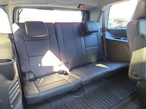 Used 2019 Chevrolet Tahoe LT image 16