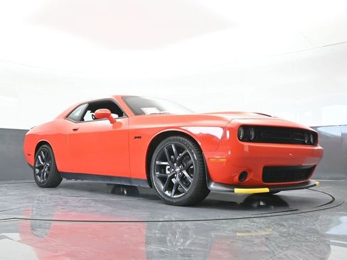 Used 2023 Dodge Challenger R/T w/ Blacktop Package image 53