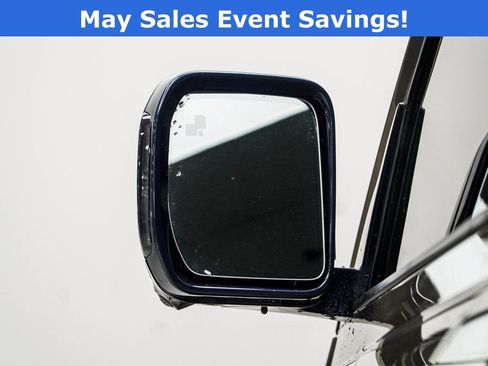 Used 2022 Land Rover Defender 110 XS Edition AWD/4WD image 14