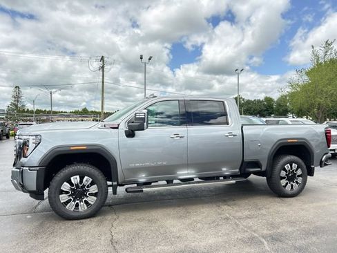 New 2026 GMC Sierra 2500 Denali w/ Technology Package AWD/4WD image 6