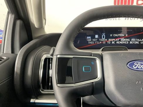 New 2026 Ford Expedition Platinum w/ Driver's Package image 26